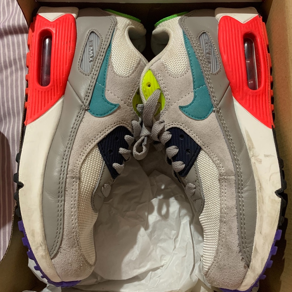 Shoes